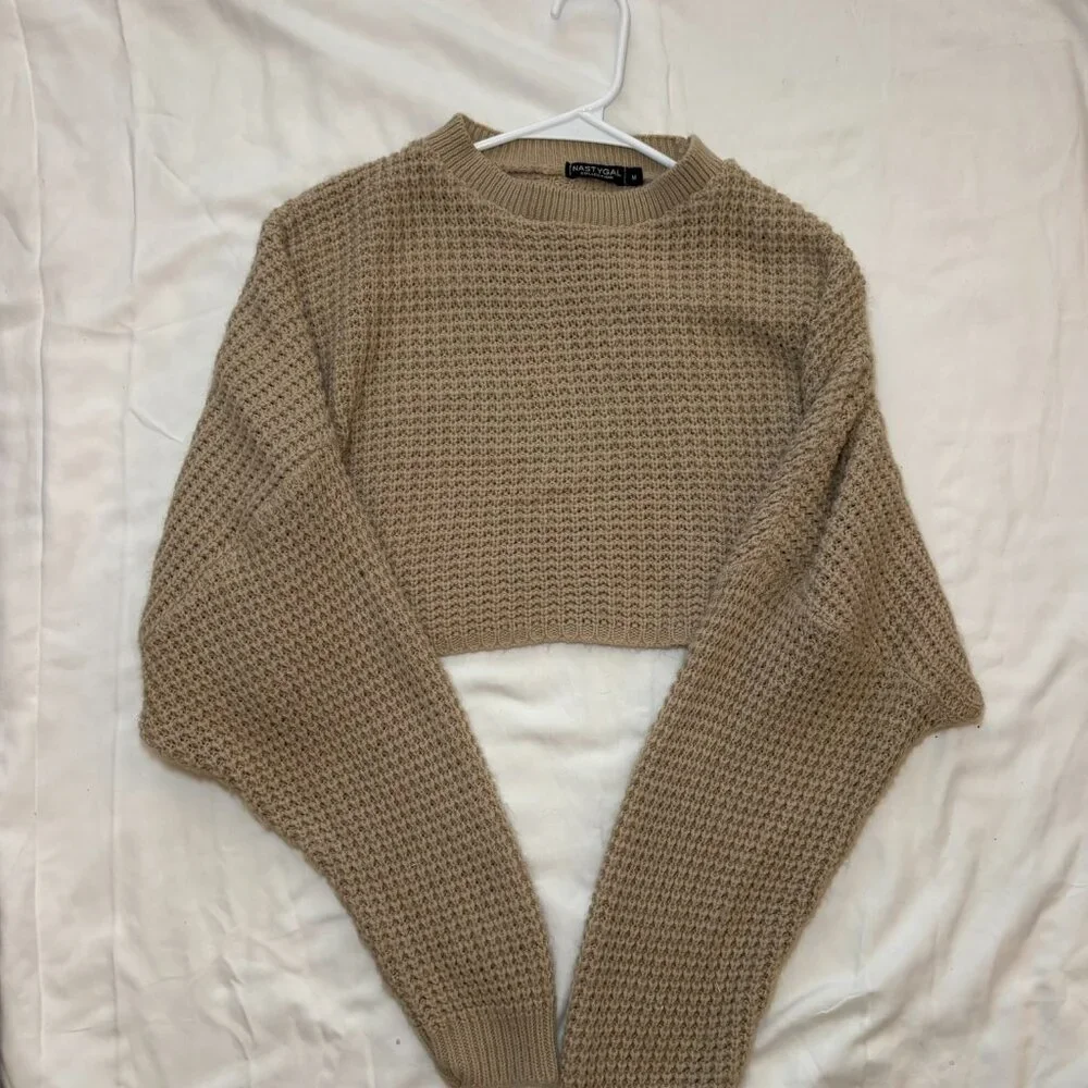 Nasty Gal Beige Cropped Knit Sweater Women's, Sz M, Boho, Casual - Picture 1 of 4